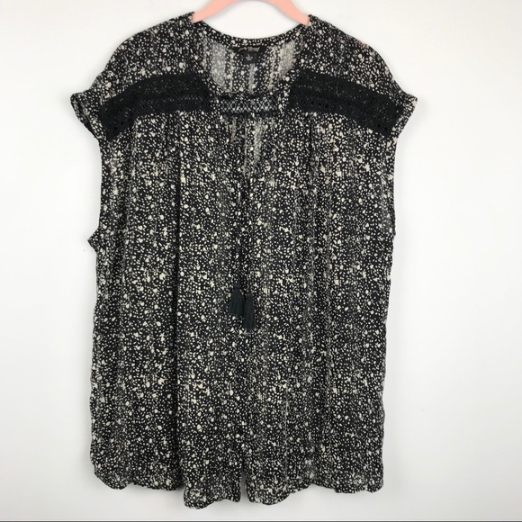 Lucky Brand Tops - Lucky Brand Sleeveless Peasant Top Eyelet Lace L